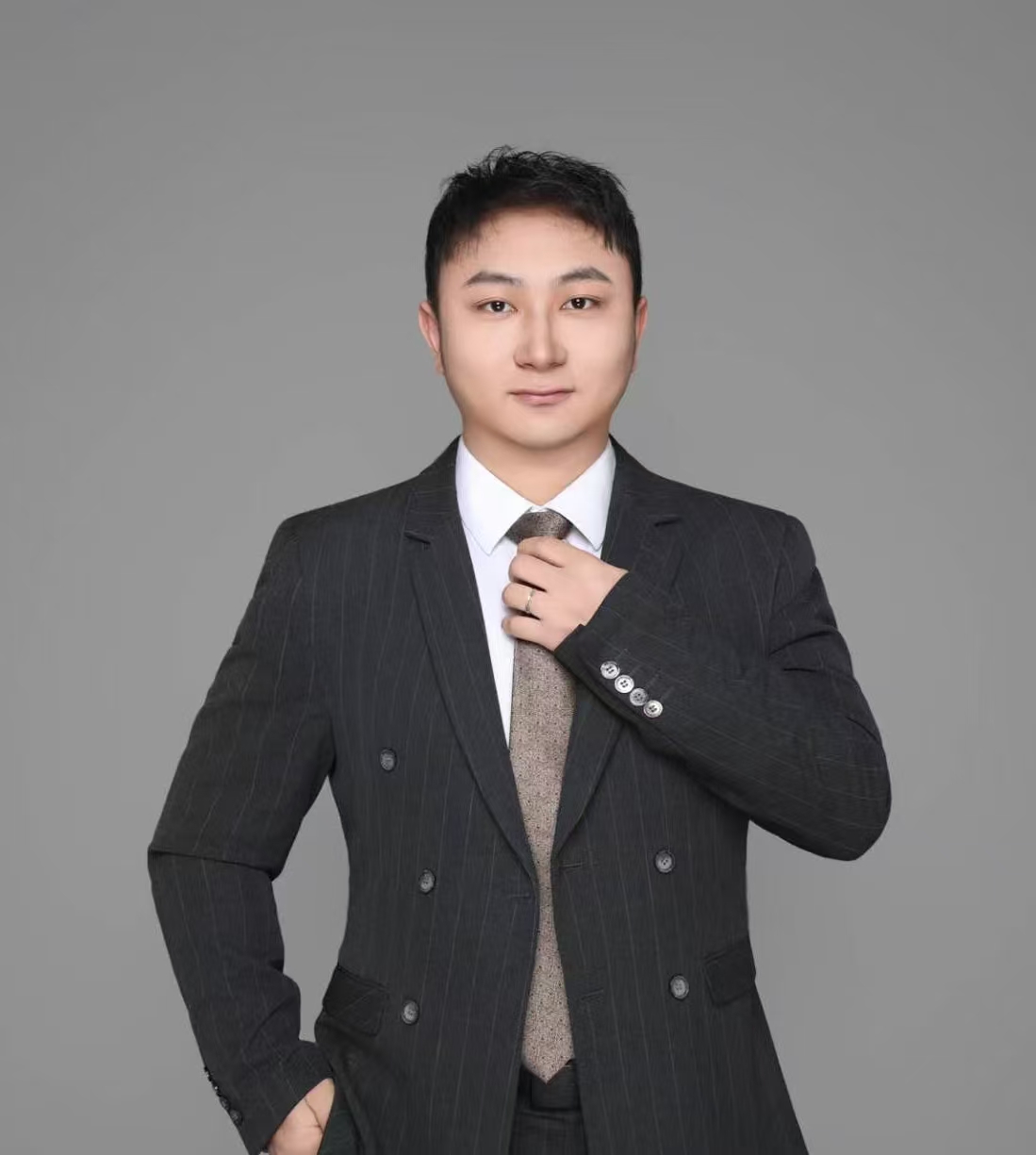 Henry Li - 亚马逊运营总监